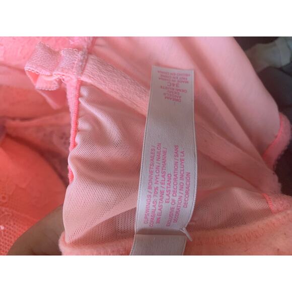 Victoria’s Secret Dream Angels Demi-bust balconette push up bra pink 34C EUC - Picture 10 of 10